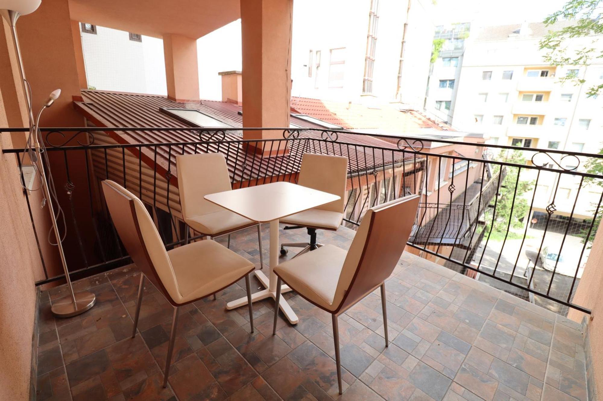 Grey Palazzo 1050 Vienna Aparthotel Екстериор снимка